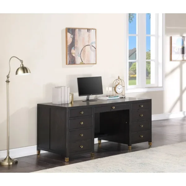 مكتب جاليفر التنفيذي