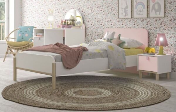 Dreamland Elegant Bed - Comfort and Safety for Your Child's Perfect Sleep