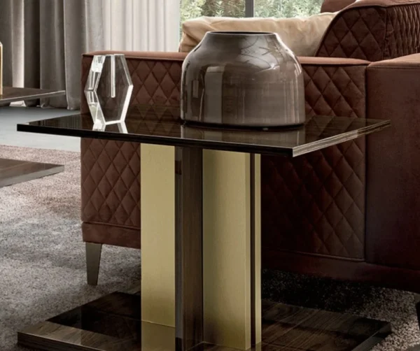 170- Elegant Beech Wood Coffee Table